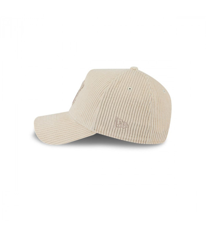 Gorra 9Forty New York Yankees Enhanced Cord Beige