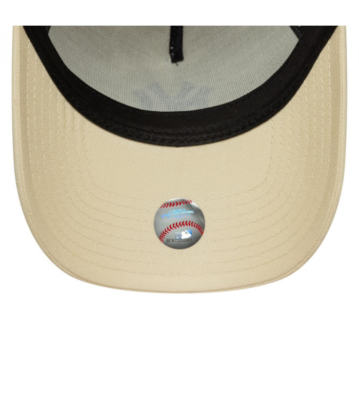 Gorra 9Forty New York Yankees League Essentials Beige
