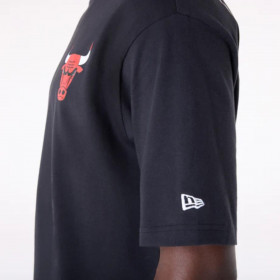 Polera Chicago Bulls Font Graphic Negro