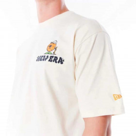 Polera New Era Brand City Graphic Light Beige