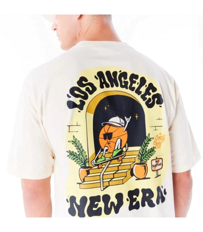 Polera New Era Brand City Graphic Light Beige