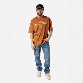 Polera New Era  Heritage Med Brown
