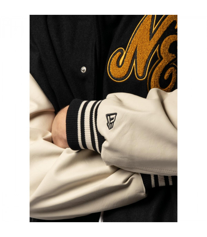 Chaqueta New Era  Heritage Negro