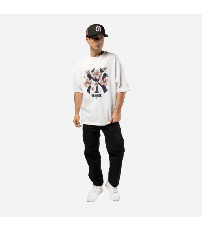 Polera New York Yankees Flower Graphic White