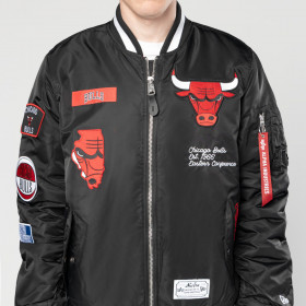 Chaqueta Chicago Bulls Alpha Industries Negro