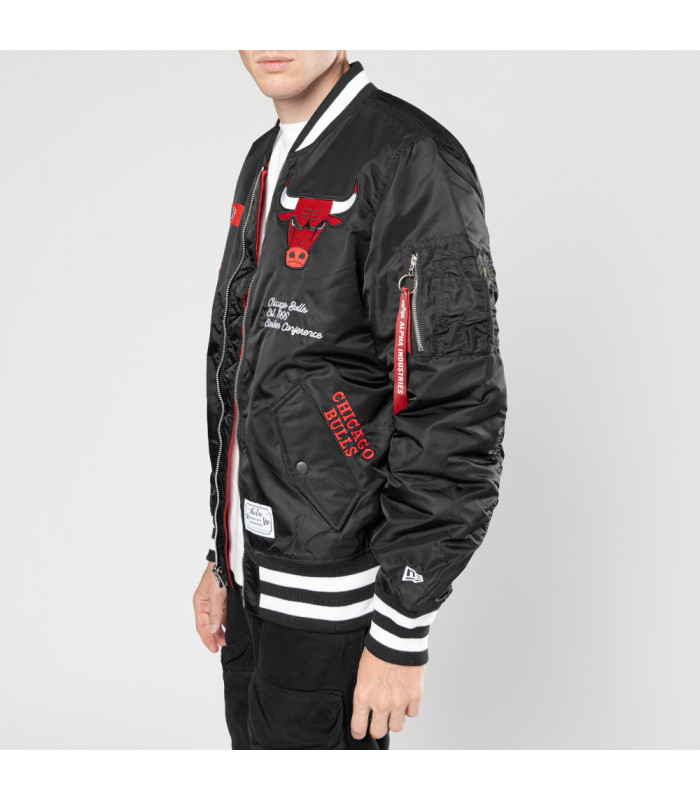 Chaqueta Chicago Bulls Alpha Industries Negro