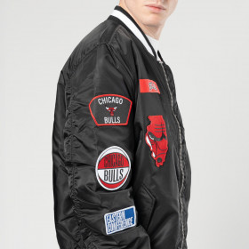 Chaqueta Chicago Bulls Alpha Industries Negro