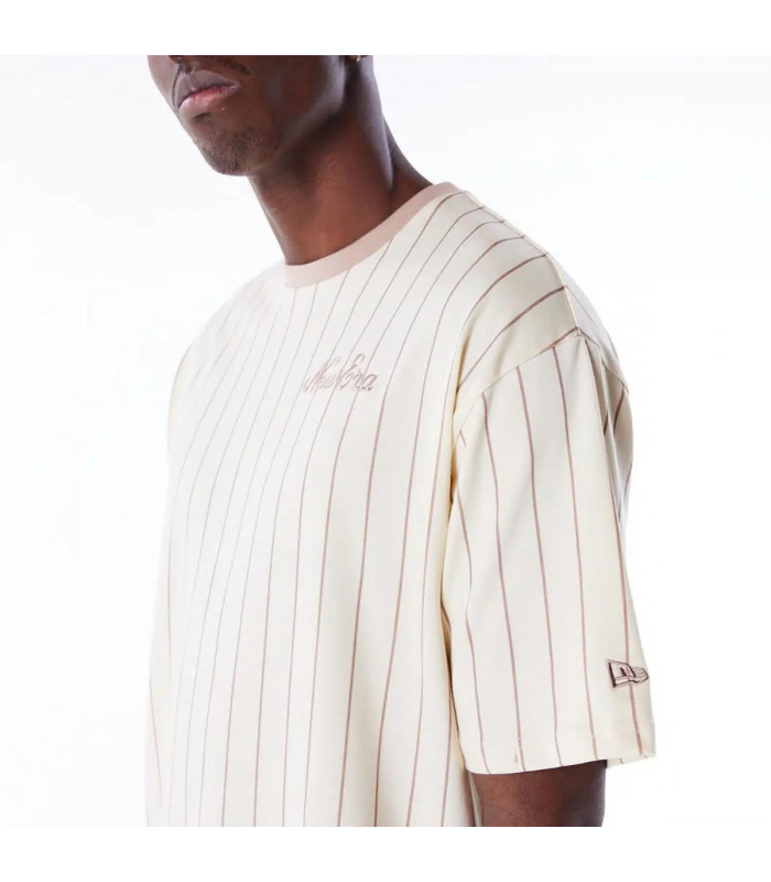 Polera New Era Script Essential Light Beige