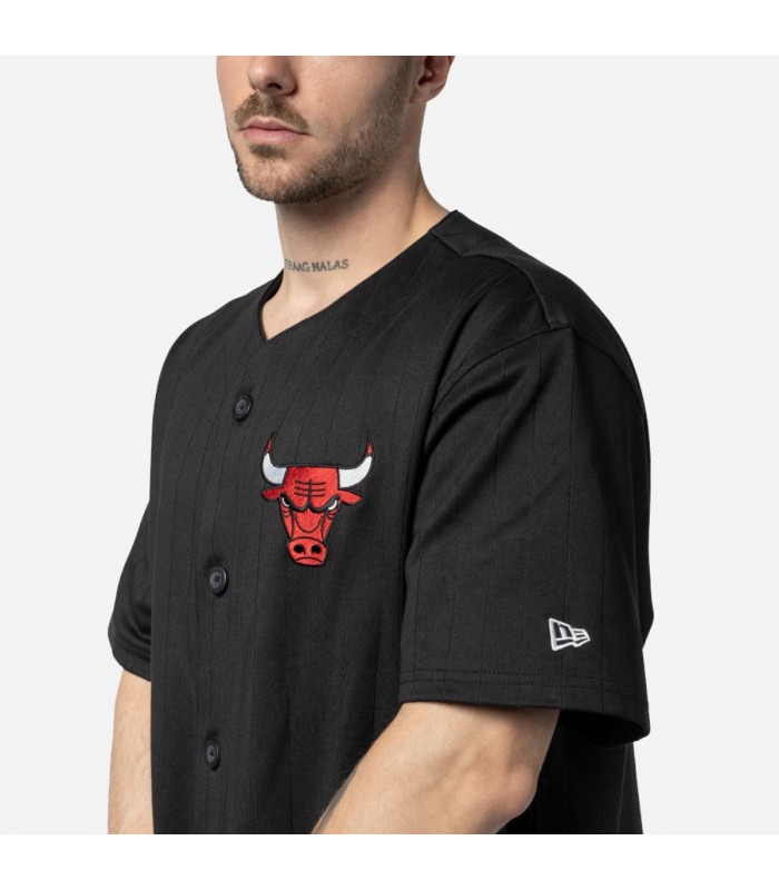 Polera Chicago Bulls Off Court Retro Wordmark Black