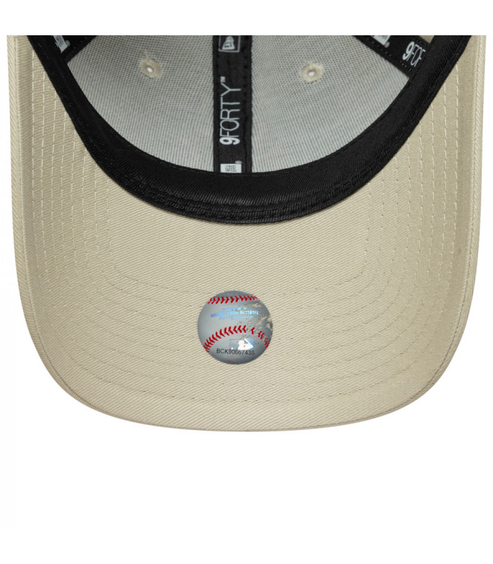 Gorra 9Forty MLB New York Yankees League Essential Essential Beige