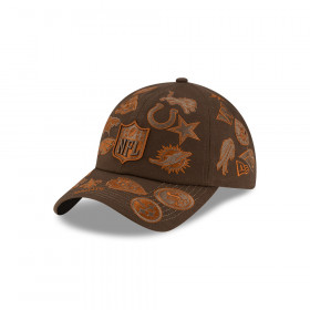 Gorra Casual Classic NFL All Over Bad Bunny Superbowl Marrón