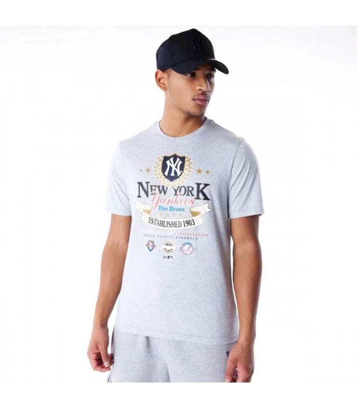 Polera  New York Yankees MLB Badge Graphic Grey Med