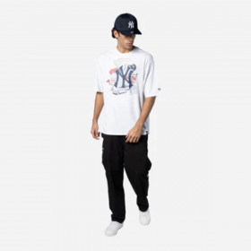 Polera New York Yankees MLB Food Graphic Blanco