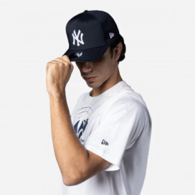 Polera New York Yankees MLB Food Graphic Blanco