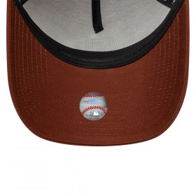 Gorra 9Forty MLB San Diego Padres Japan Mocha Mousse Café