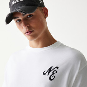 Polera New Era Floral Graphic Blanco