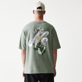 Polera New Era Floral Graphic Verde