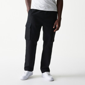 Pantalón New Era Heritage Negro