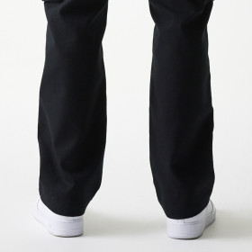 Pantalón New Era Heritage Negro