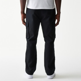 Pantalón New Era Heritage Negro