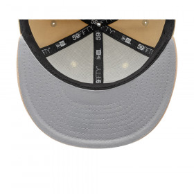 Gorra 59Fifty MLB Chicago White Sox Gothic Script Beige